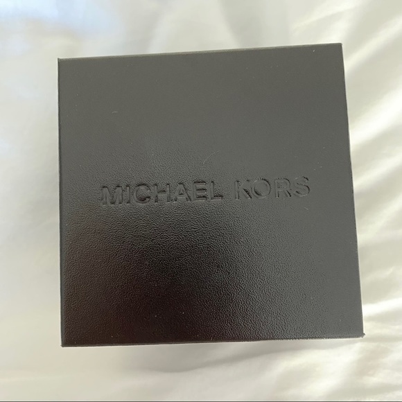 Michael Kors Silver Chronograph Watch 38mm MK5076 - Picture 13 of 13